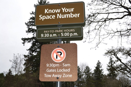 Pay to Park hours 9:30 am &ndash; 5 pm