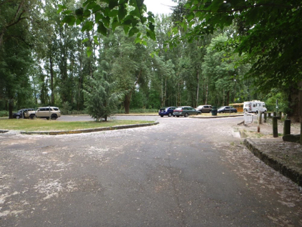 Furthest parking lot from the entrance - road ends - start of trail on Columbia River side of park