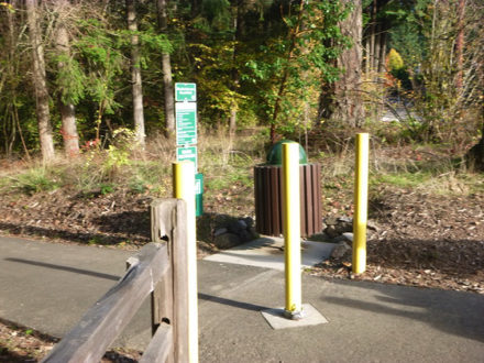 Trailhead heading east