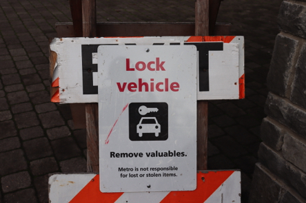 Lock vehicle &ndash; remove valuables &ndash; Metro is not responsible for lost or stolen items