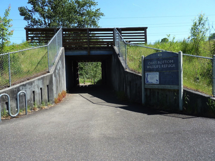 Forlorn looking Oaks Bottom Wildlife Refuge sign at the underpass to the Springwater Corridor Trail