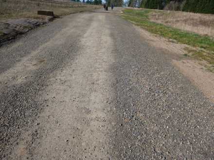 Parts of the Pipeline Lane Trail may have loose gravel