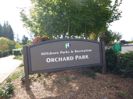 Entrance sign: Hillsboro Parks & Recreation &ndash; Orchard Park