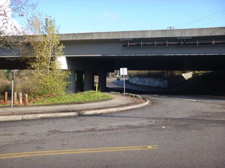 NE 117th St sidewalk to park entrance &ndash; NE 117th St intersects with NE Hwy 99 &ndash; no curb cuts