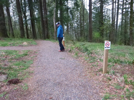 Lava Dome Trail, natural surface with gravel – no bikes allowed Lava Dome Trail, natural surface with gravel – no bikes allowed