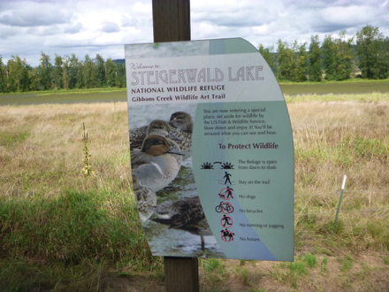 Gibbons Creek Wildlife Art Trail &ndash; open dawn to dusk &ndash; stay on trail &ndash; no dogs, bikes, jogging or horses