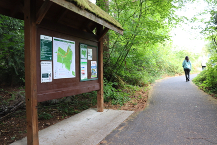 Informational bulletin board on the west end of the Oak Trail close to the MAX Blue line station